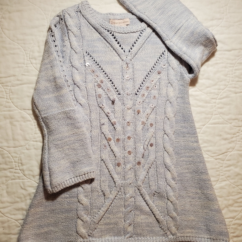 Girls sweater